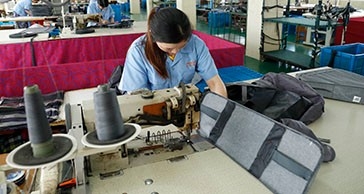 平湖市南桥箱包有限公司